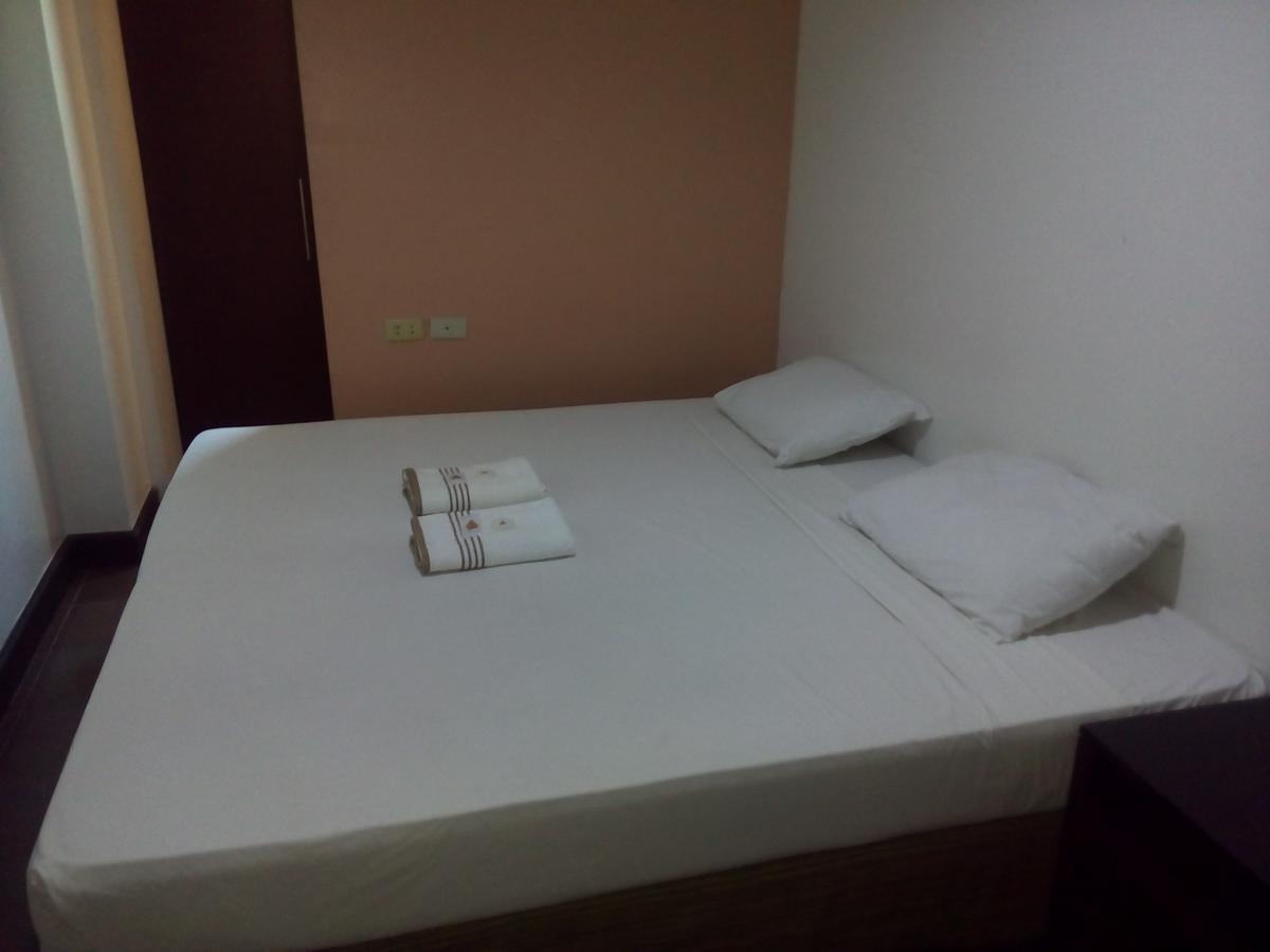 Hotel Kichi Legazpi Luaran gambar