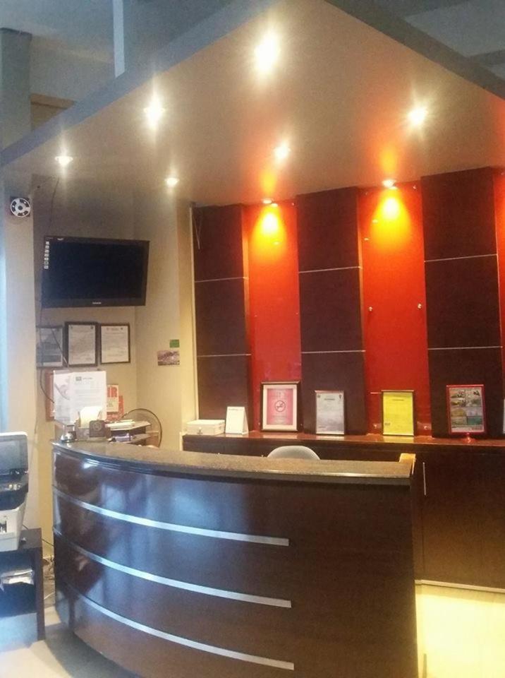 Hotel Kichi Legazpi Luaran gambar